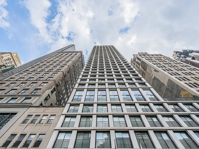 16 W 40th St #18D — Photo 17