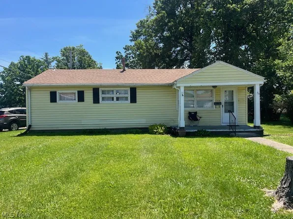 754 Francis St, Zanesville, OH 43701