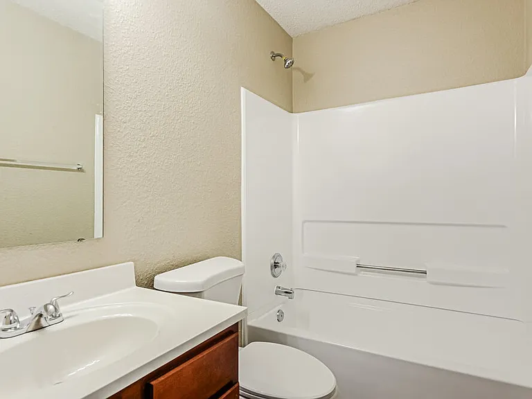 1240 Cutler Ln — Photo 15