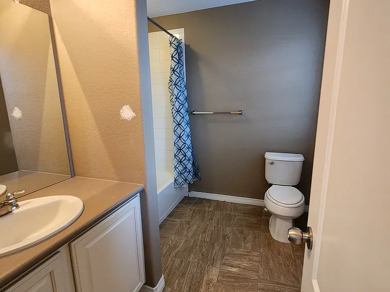 8314 Grasslands Way — Photo 41