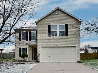 1281 Rosemary Ct, Greenfield, IN