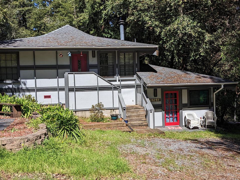 1st image of 19091 Shady Dr