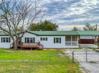3211 Evergreen Dr, Granbury, TX 76048