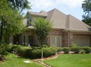 33 Winthrop Hbr N, Montgomery, TX 77356