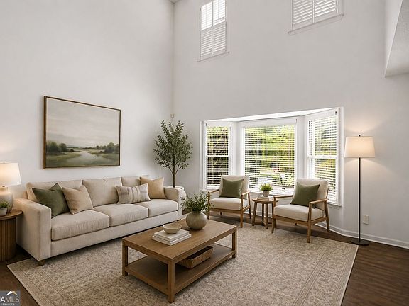 4th image of 4320 Pine Vista Blvd