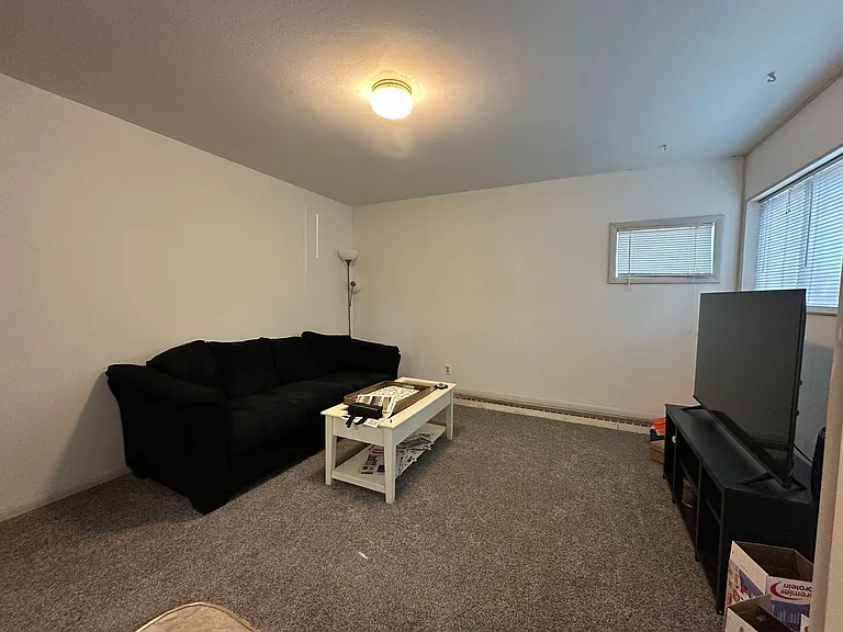 1202 Chandler St. — Photo 4