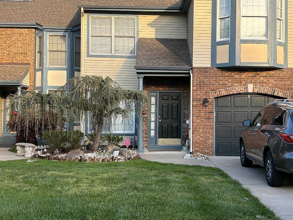 1st image of 5 Corlen Ct