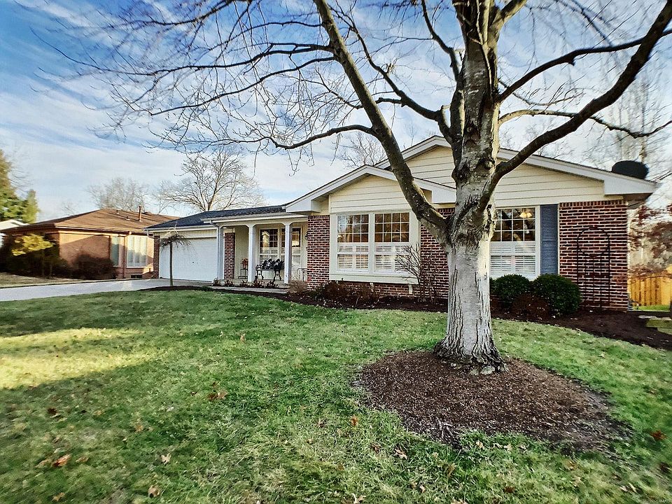 1st image of 210 Fawn Meadows Dr