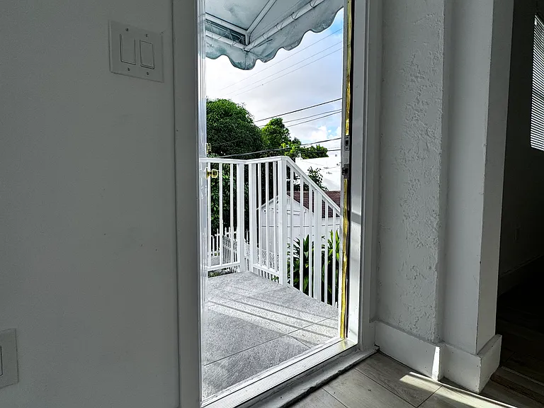 2275 SW 17th Ter #2 — Photo 4