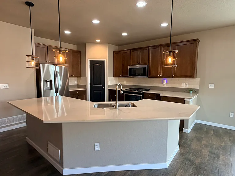 2598 Hannah Ridge Dr — Photo 4