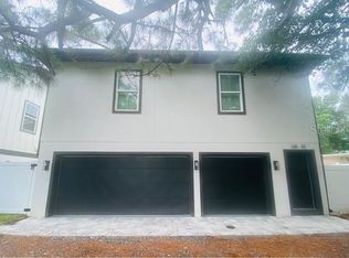 135 48th Ave #B, Saint Petersburg, FL 33703