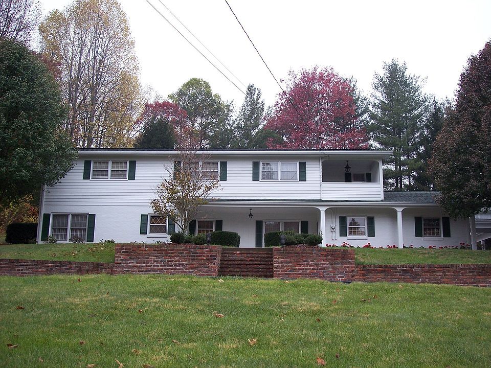 Gorgeous Traditional