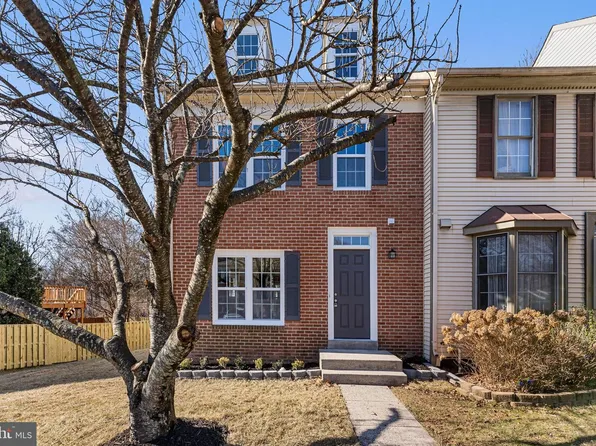 14012 Betsy Ross Ln, Centreville, VA 20121