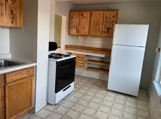 526 E 7th St #3, Duluth, MN 55805