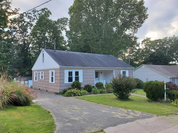 110 Lovell St, Beckley, WV 25801