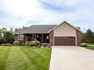 6213 Boulder Dr, Flushing, MI 48433