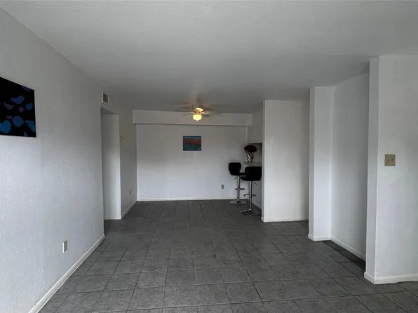 9090 S Braeswood Blvd APT 89, Houston, TX 77074