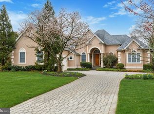 766 Rydal Green Dr, Rydal, PA 19046