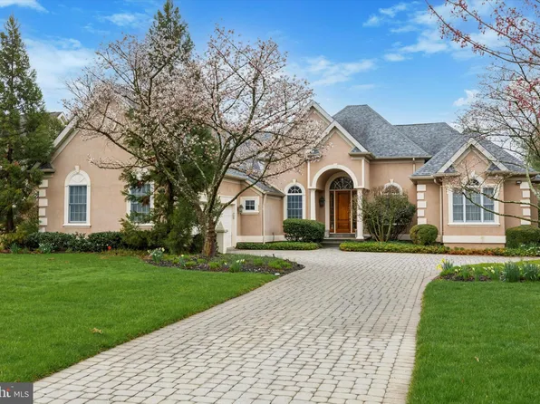 766 Rydal Green Dr, Jenkintown, PA 19046