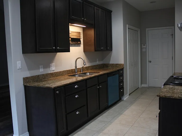 169 Fairway Dr — Photo 8
