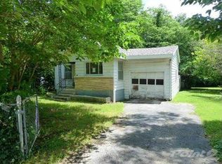 616 S Warren Ave, Springfield, MO 65802