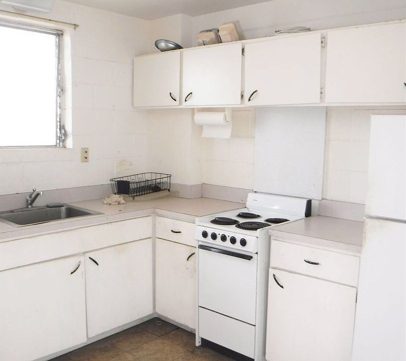 1st image of 812 Olokele Ave APT H