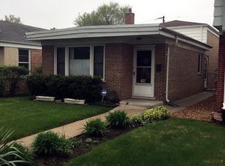 102 Englewood Ave, Bellwood, IL