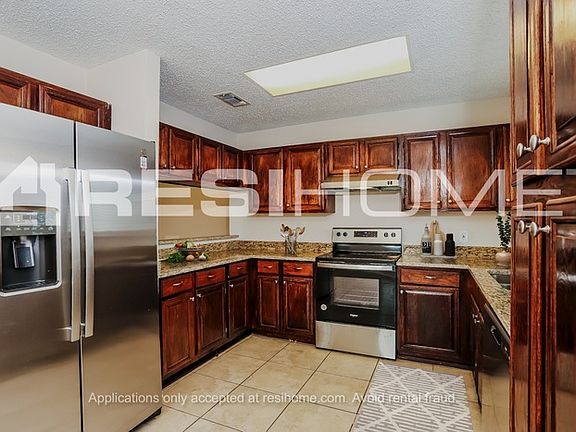 2nd image of 309 Juniper Dr