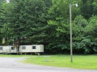 9223 Orby Cantrell Hwy, Pound, VA 24279