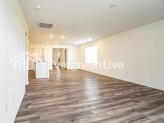 3rd image of 118 Stokely Way
