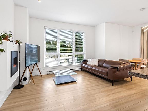 3rd image of 8400 Anderson Rd #301