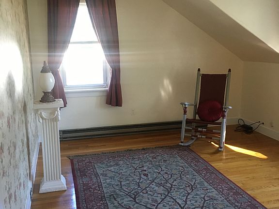 3rd image of 36 Mapledale Street # Fl 2nd