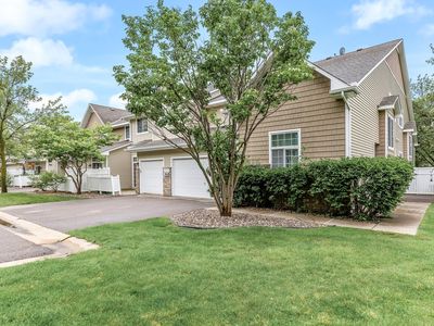 8387 Kimball Dr, Eden Prairie, MN, 55347
