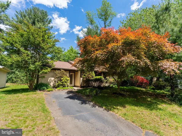11404 Turnmill Ln, Reston, VA 20191