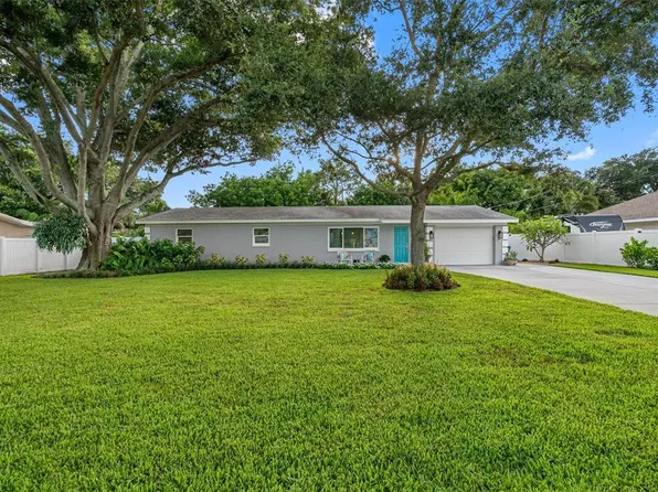 9642 134th Way, Seminole, FL 33776