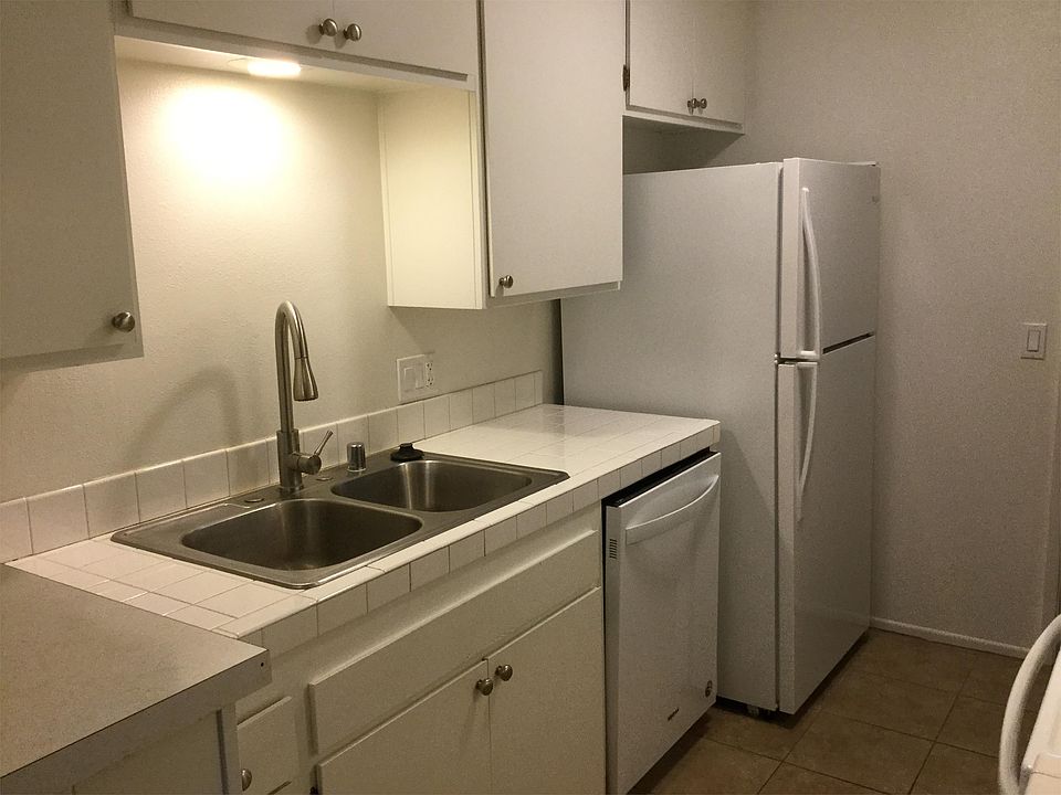1st image of 1132 E Meta St APT 11