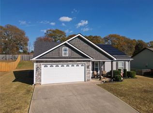 107 Canary Dr, Anderson, SC 29626