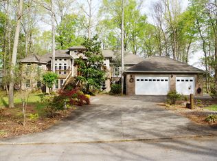 132 Jamestown Dr, Piney Flats, TN 37686