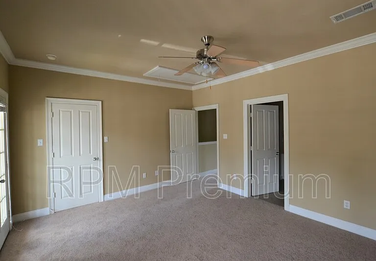 2117 Cypress Hall Aly — Photo 24
