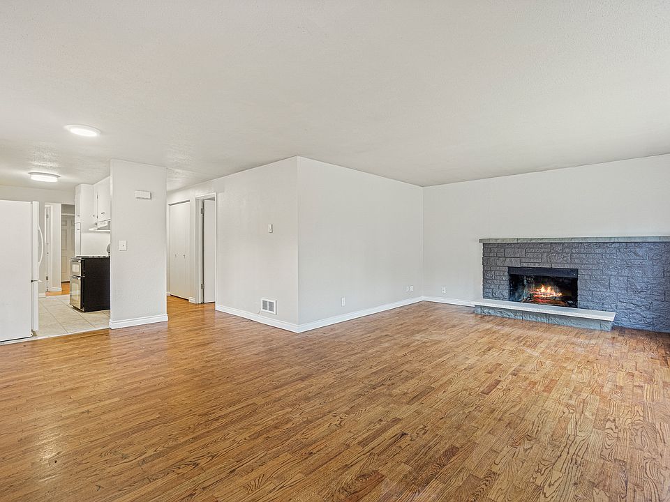 1st image of 9212 Kenwood Dr SW APT 1