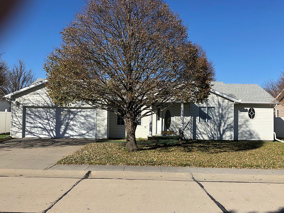 1st image of 3321 Reagan Ct