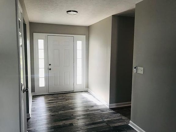 5th image of 635 Sherwood Pl