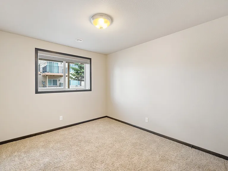 Evelyn Acres Townhomes — Photo 22