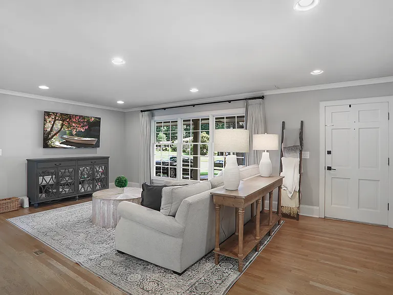 5790 Garber Dr — Photo 16