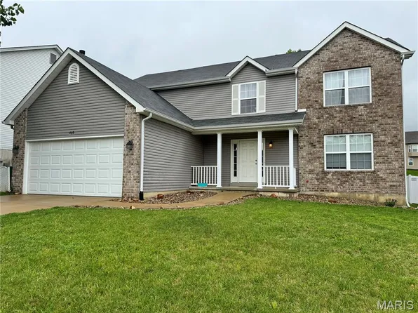 608 Louisbourg Dr, Hillsboro, MO 63050