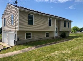 71 Lake Rd, Killingly, CT 06241