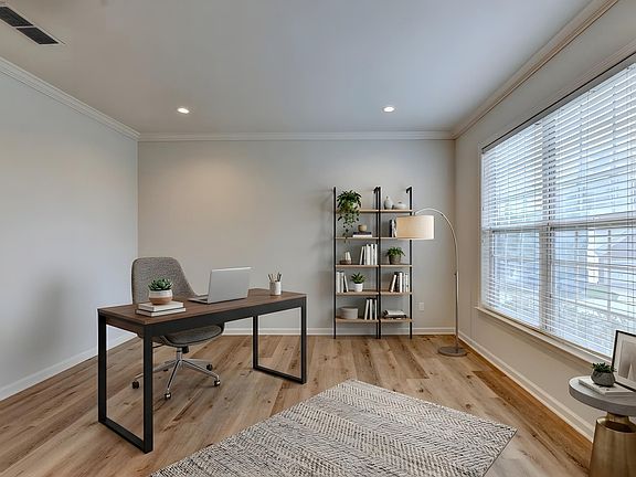 5th image of 5765 Oxborough Way