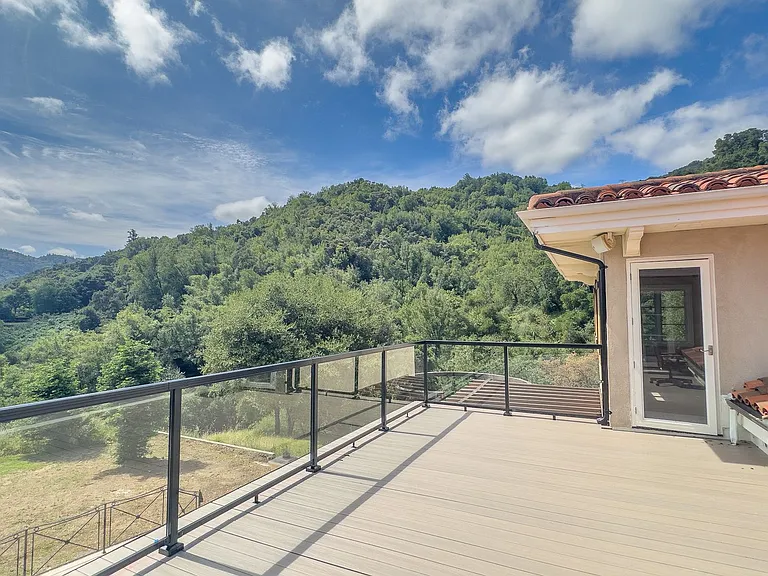 22040 Mount Eden Rd — Photo 27