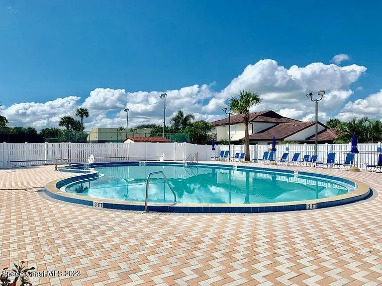 3243 Beach View Way — Photo 35