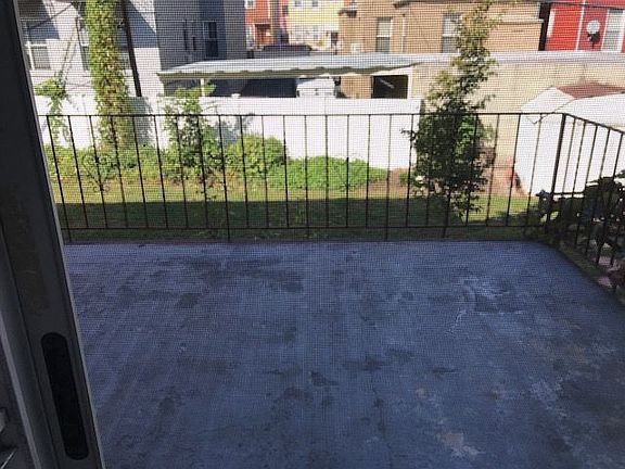 2nd image of 3242 36th St APT 2